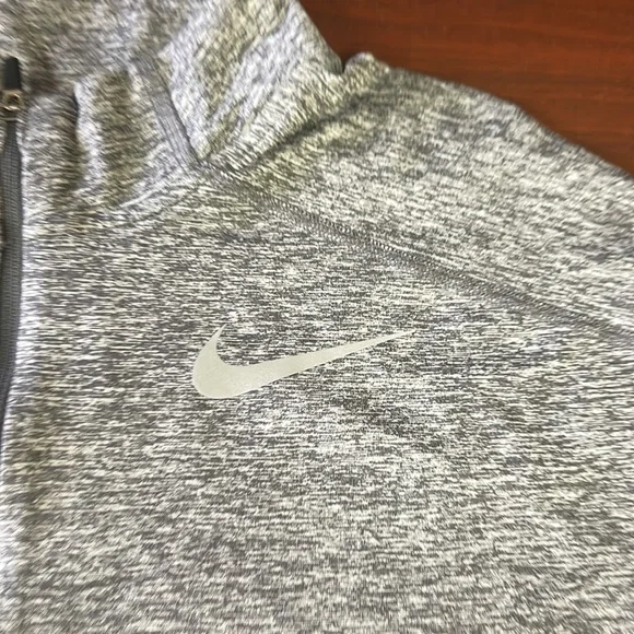 NWOT Nike Running DRI FIT LS Shirt - Picture 3 of 7